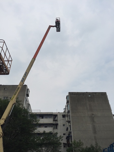 成都高空作业车场地存放如何保养